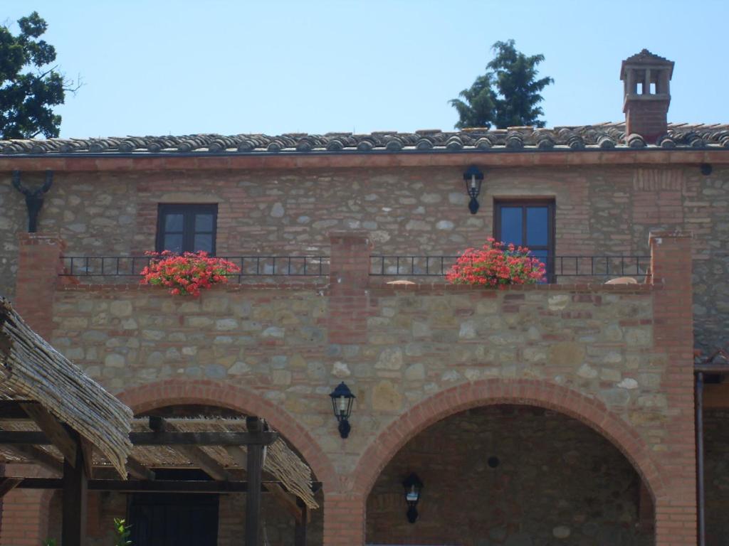 Agriturismo Casale Giulia Volterra Exterior foto