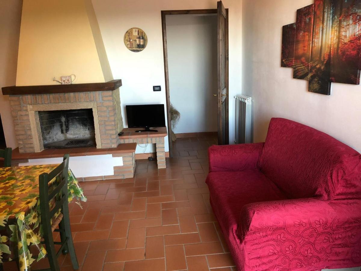Agriturismo Casale Giulia Volterra Exterior foto